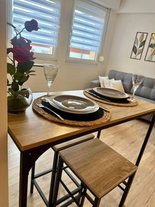 Appartement Neuf Entierement Equipe Proche Centre أميا المظهر الخارجي الصورة